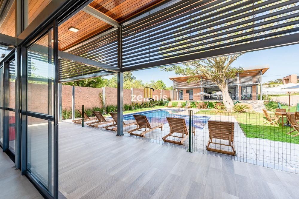 Casa Condominio 2 Dormitório(s) Bairro Cocão