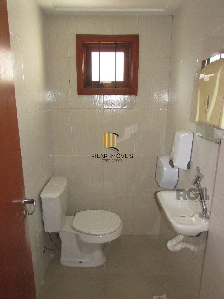 Casa no Passo D'areia - terreno com 2 casas