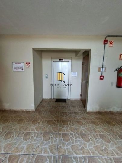 Apartamento no Sarandi de 2 dormitórios e vaga semi mobiliado DESOCUPADO