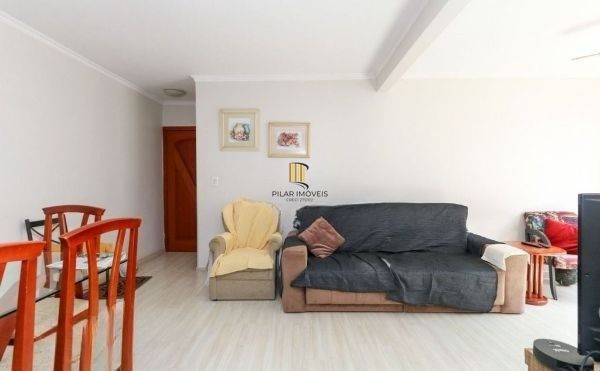 Apartamento de 3 dormitórios e vaga no bairro Vila Ipiranga