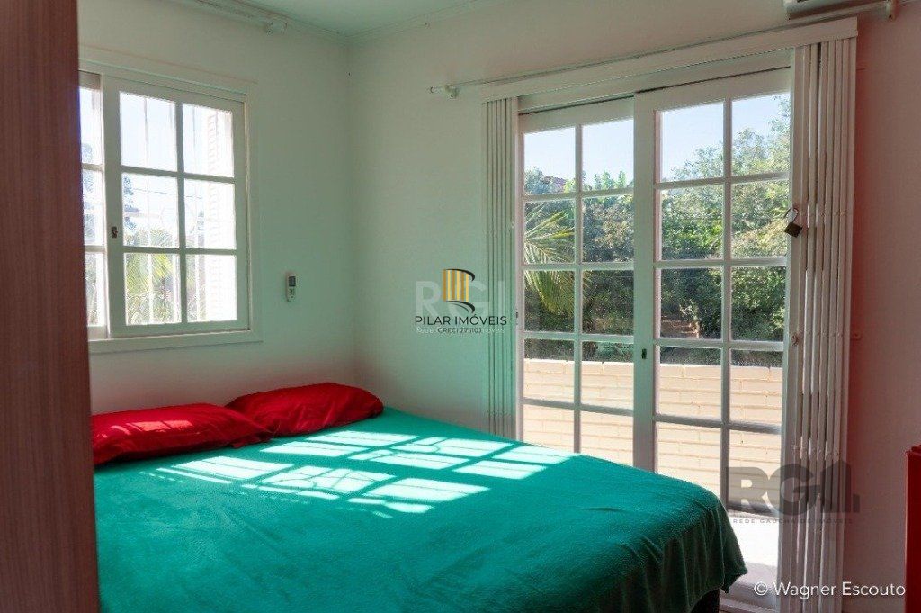 Casa 3 dormitórios no bairro Teresópolis