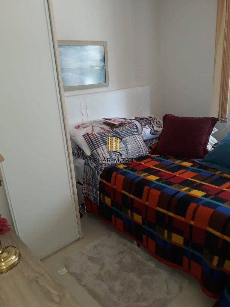 Apartamento 03 dormitórios (01 suíte), com vaga escriturada, no bairro Santana, em Porto Alegre - RS