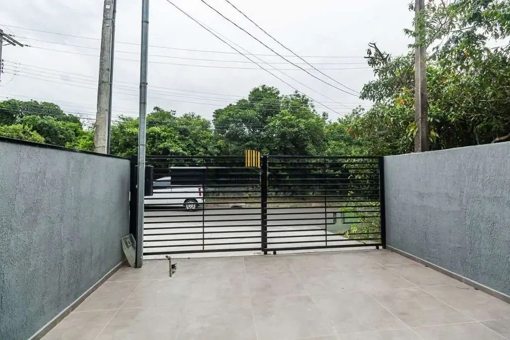 Casa 3 dormitórios no bairro Mário Quintana