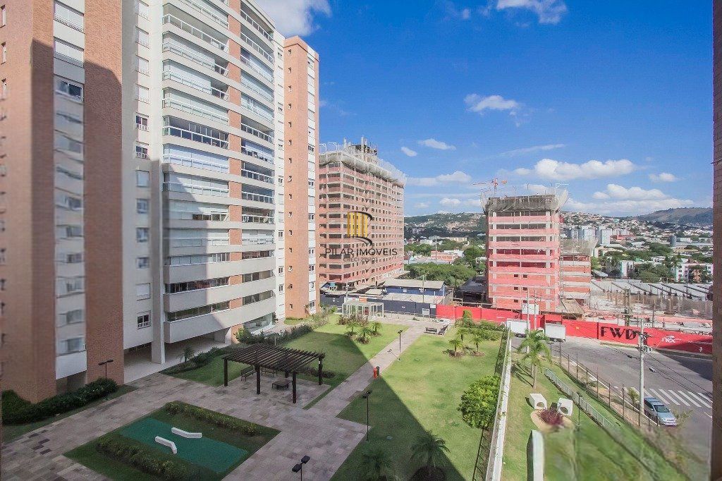 Apartamento de 3 dormitórios e 3 vagas