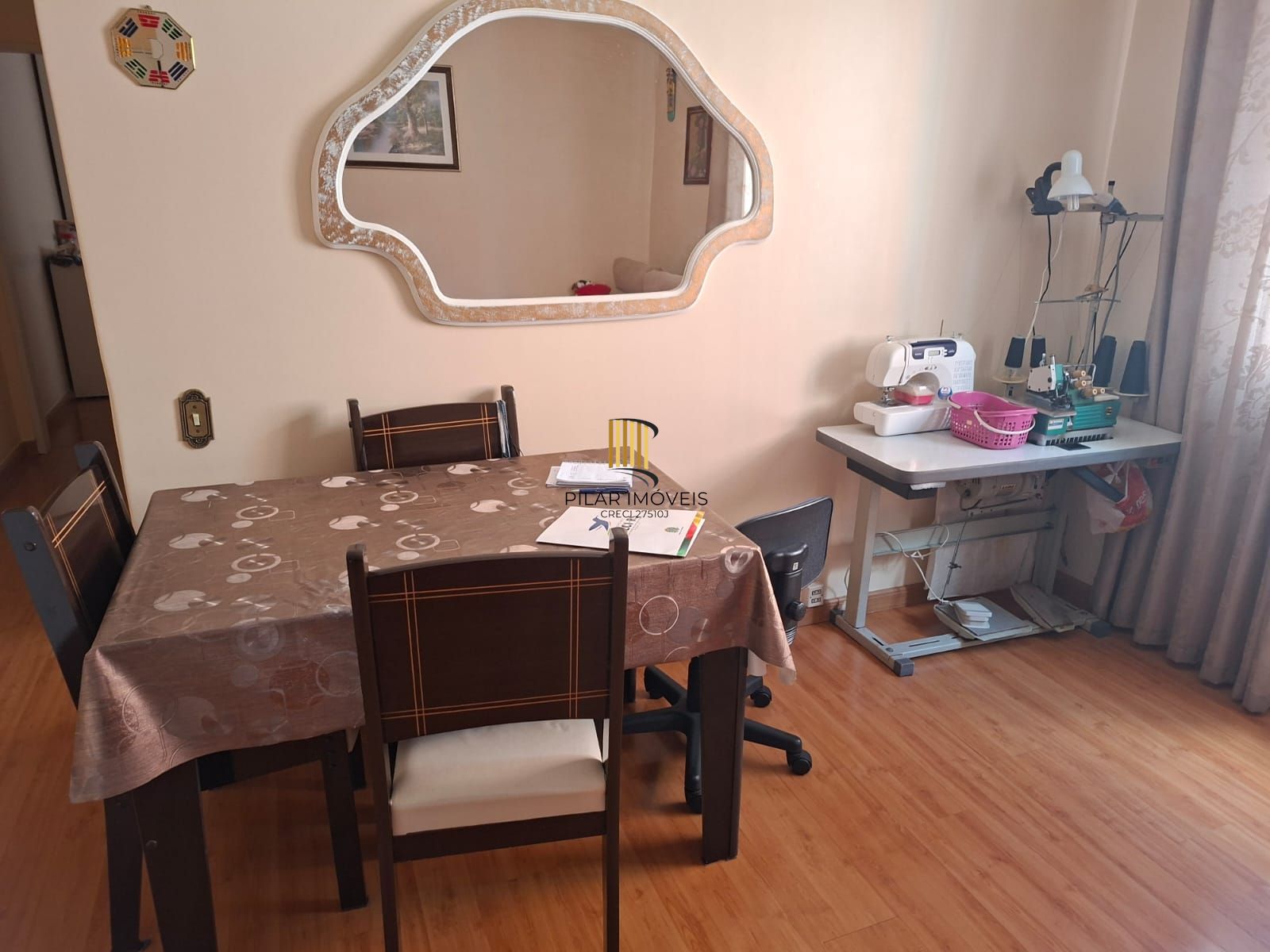 Apartamento 2 dormitórios no bairro Costa e Silva