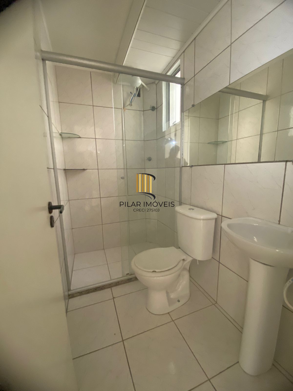 Apartamento de 2 dormitórios e vaga rotativa na Vila Nova