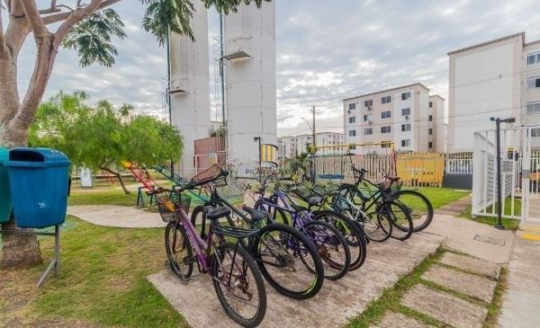 Apartamento na Hipica de 2 dormitórios e vaga