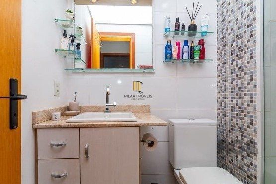 Apartamento no Nonoai de 2 dormitórios vaga e infra