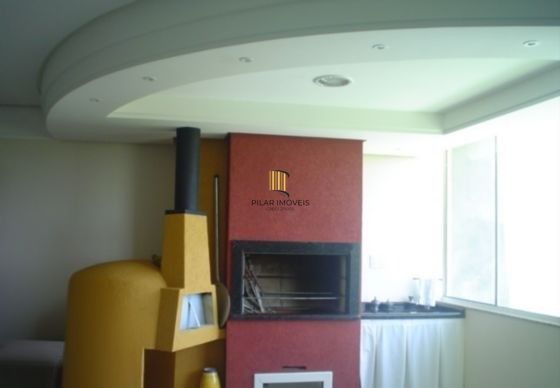 Casa sobrado no bairro Jardim Sabará de 3 dormitórios e 4 vagas