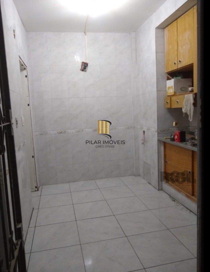 - Apartamento Térreo de 1 Dormitório com Pátio à Venda!