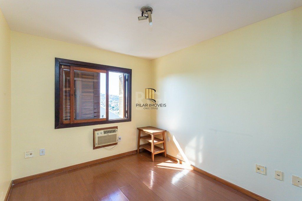 Casa Condominio para Venda - 193.19m², 3 dormitórios, sendo 1 suites, 2 vagas - Cristal