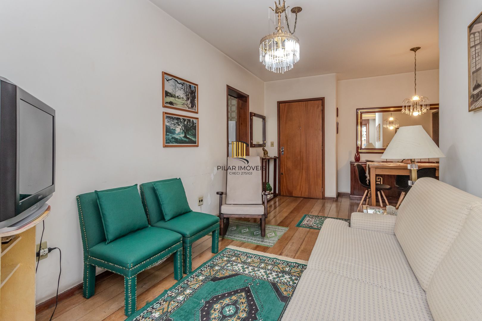 Apartamento no bairro Floresta de 3 dormitórios e vaga