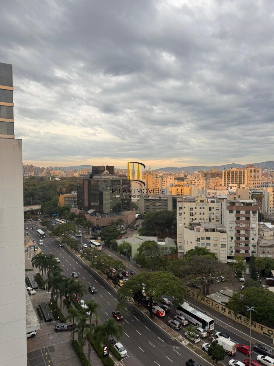 Apartamento na Cidade Baixa de 2 dormitórios e vaga