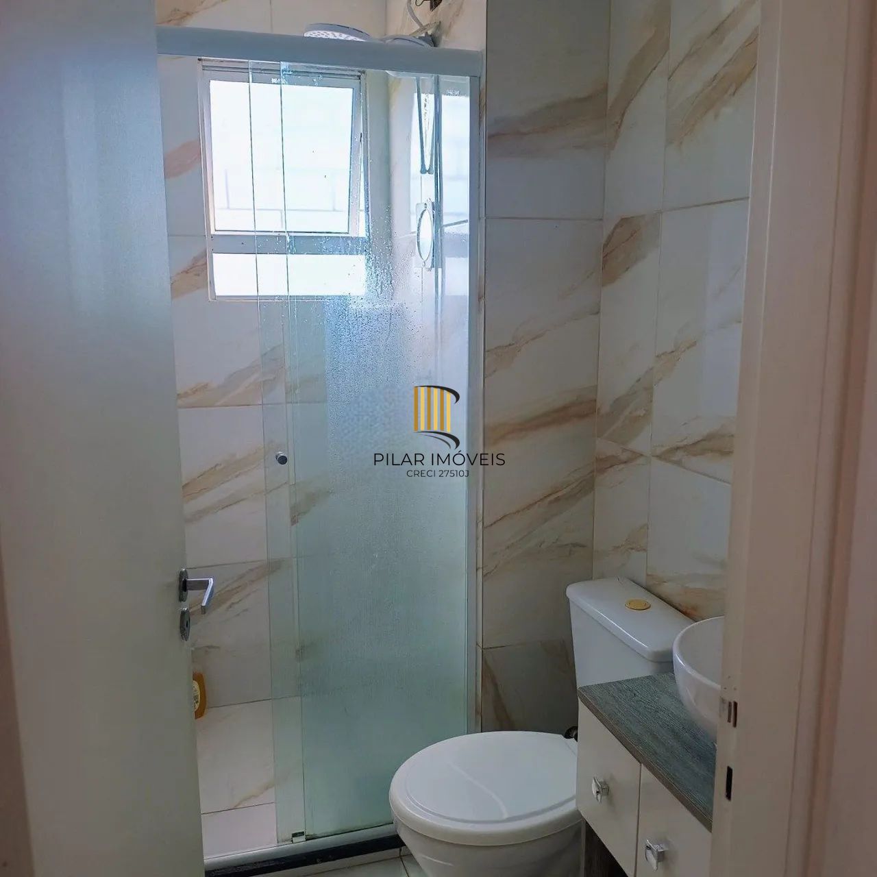 Apartamento 2 dormitórios no bairro Mário Quintana