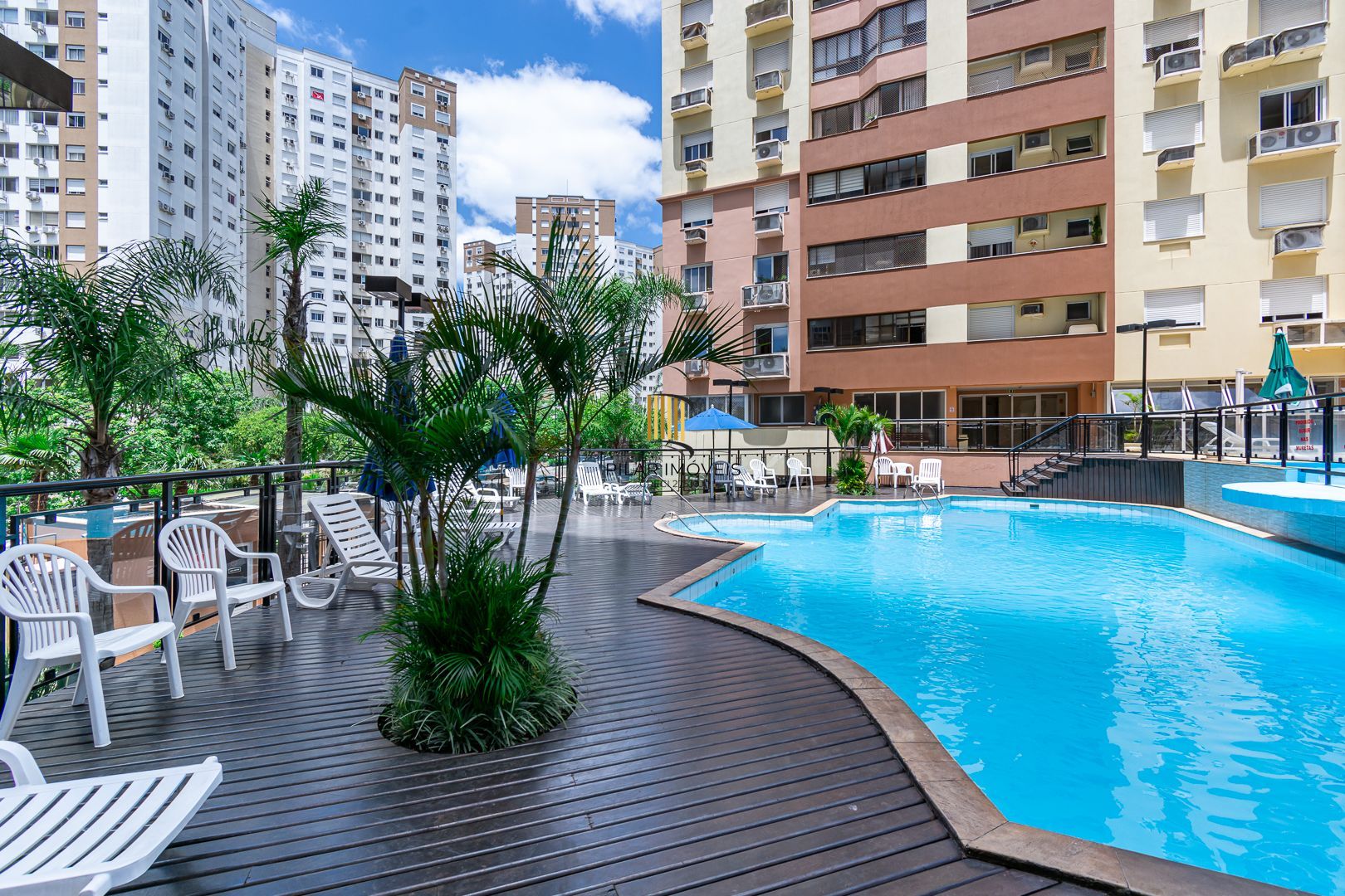 Apartamento 3 dormitórios no bairro Vila Ipiranga