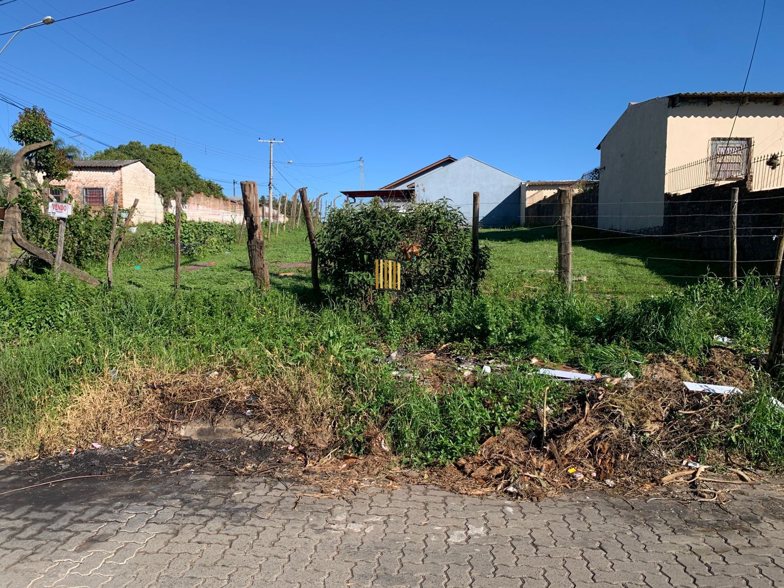 Terreno no bairro Esmeralda