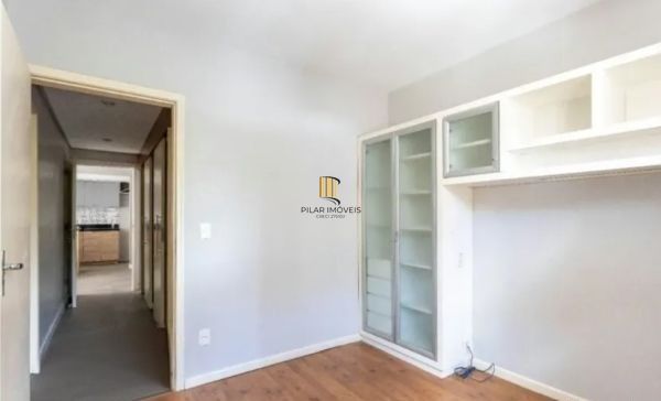 Apartamento garden no bairro Santa Cecilia de 2 dormitórios e vaga