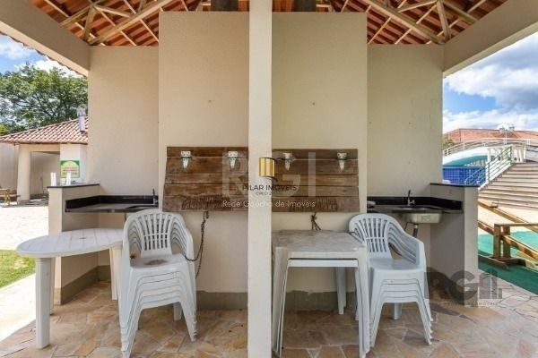 Apartamento na Cavalhada de 3 dormitórios vaga e infra