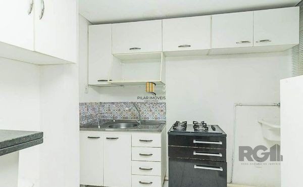 Apartamento de 2 dormitórios e vaga Desocupado