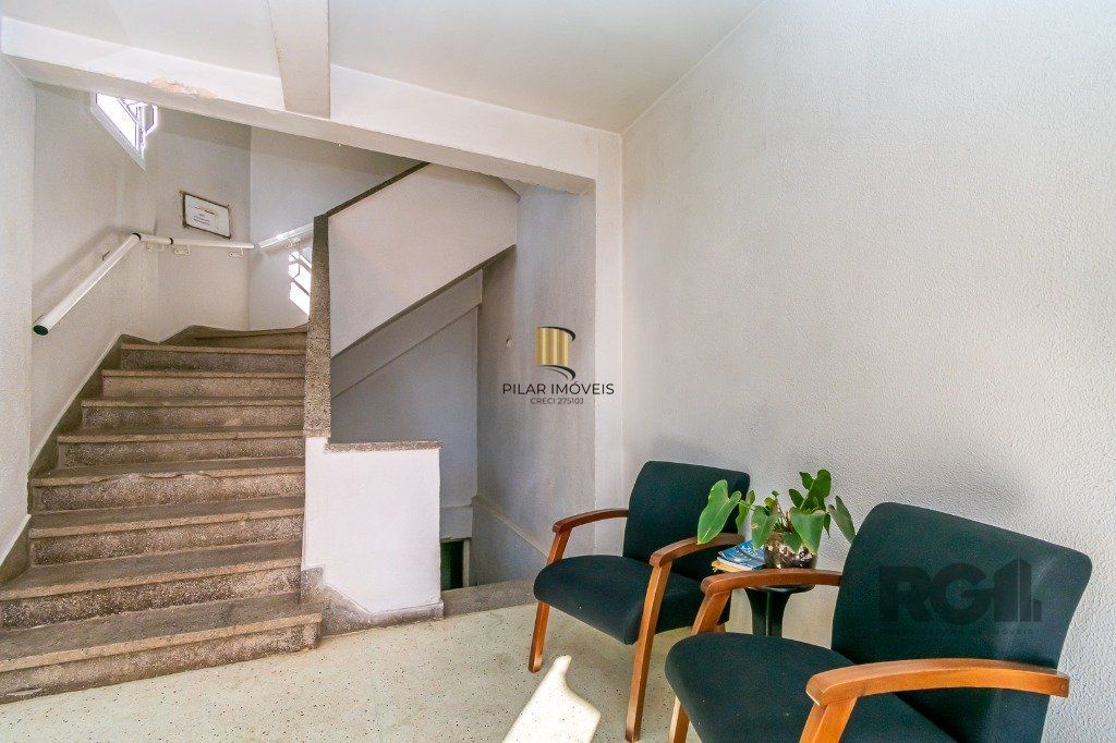 Apartamento 3 dormitórios com dependência com vaga na Medianeira