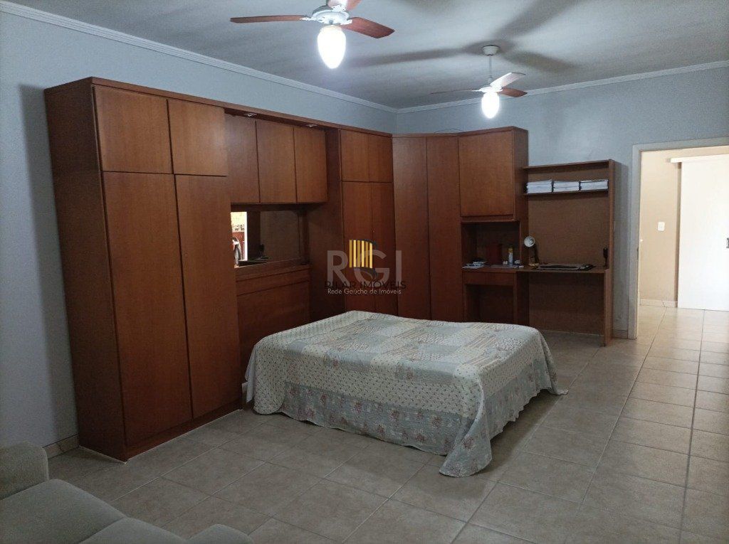 Casa para Venda 3 dormitórios 2 vagas - Capão Novo