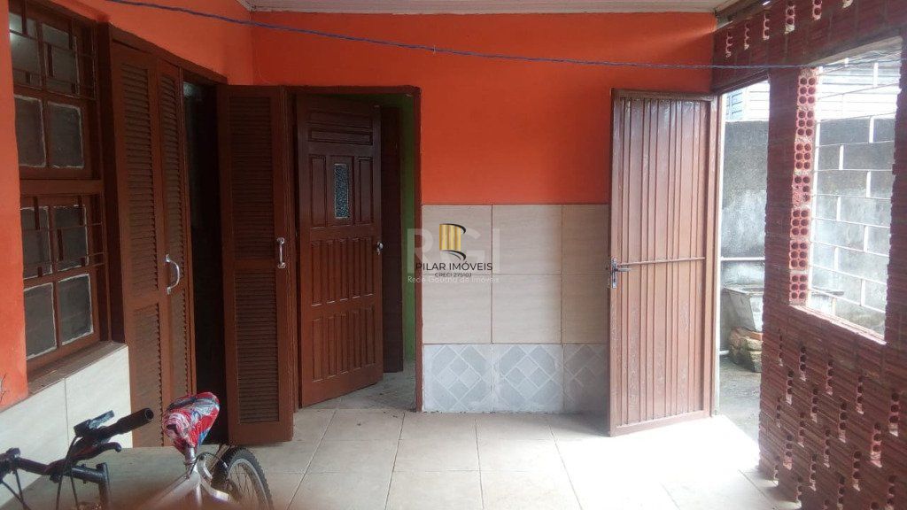 Casa para Venda - 120m², 3 dormitórios, 1 vaga - Sarandi