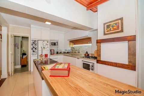 Casa em Condomínio 3 dorms, 2 vagas de garagem, 129m² privativos, à venda Avenida Eduardo Prado, Cavalhada - Porto Alegre