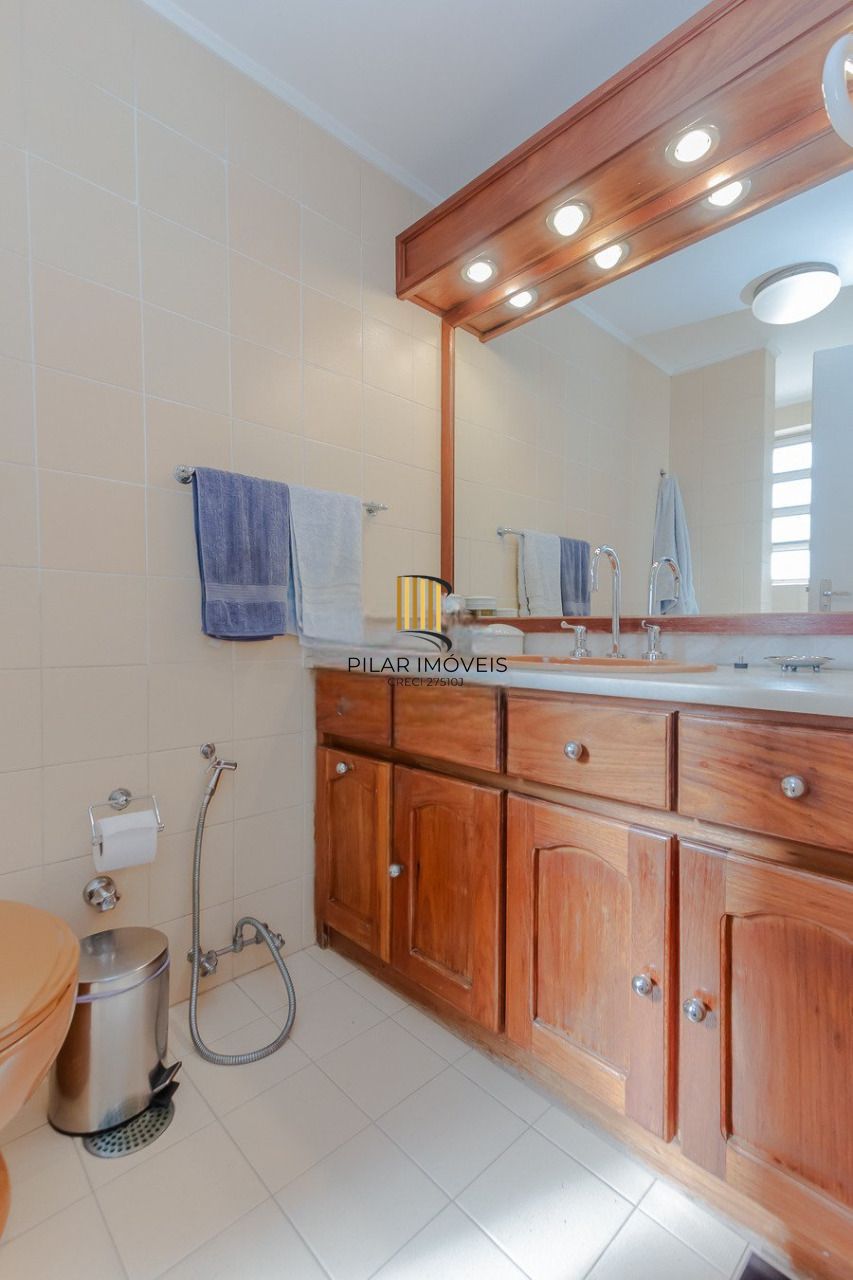 Apartamento 3 dormitórios no bairro Petrópolis