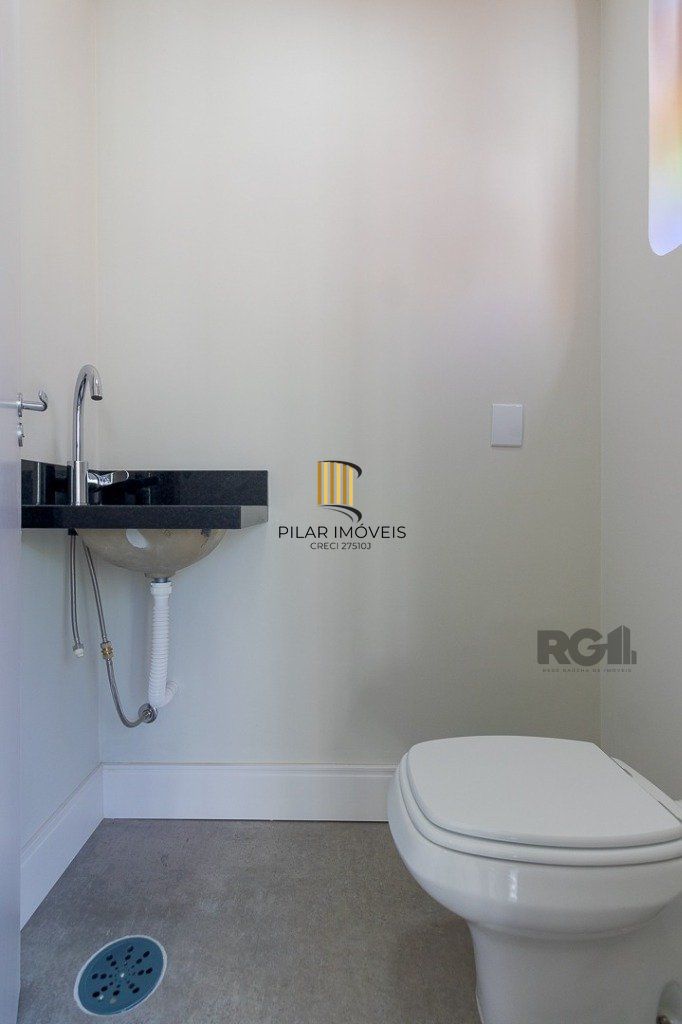 Cobertura 2 dormitórios no bairro Auxiliadora