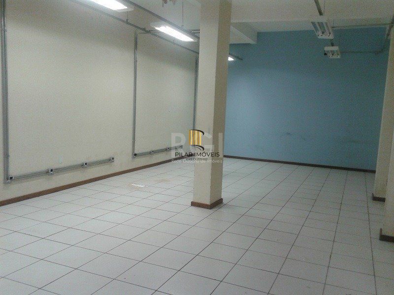 Predio para Venda - 353.12m², 0 dormitórios, Petrópolis