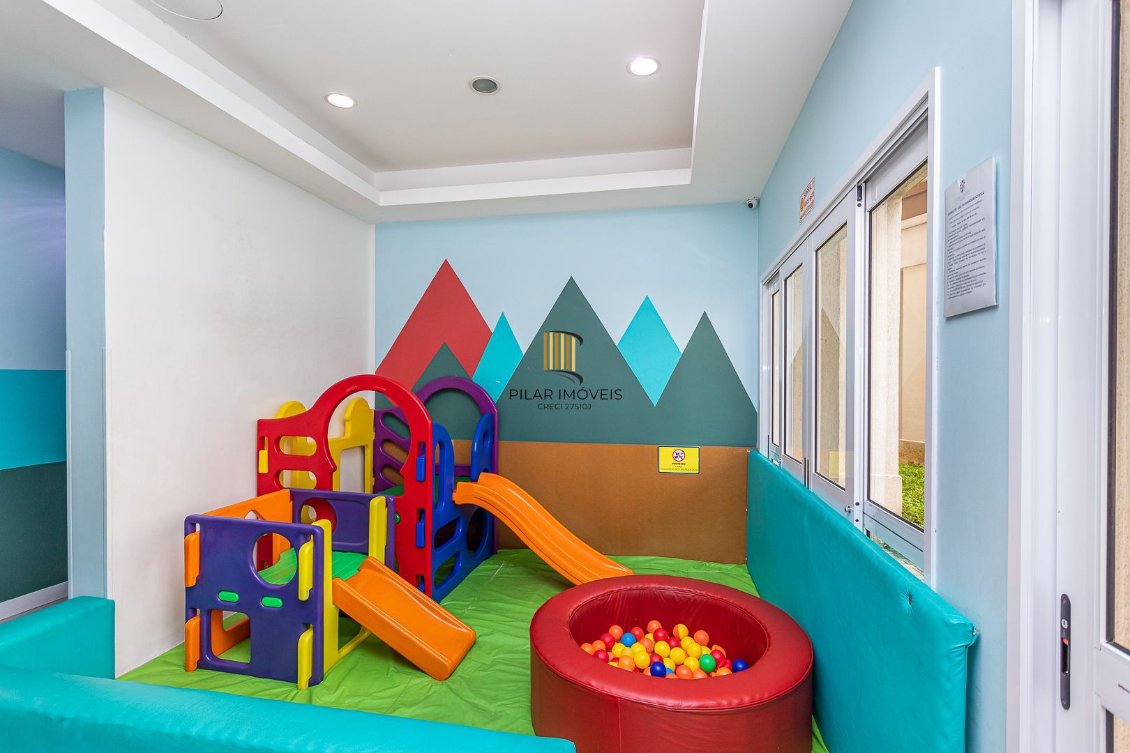 Apartamento de 3 dormitórios vaga e infra no bairro Vila Ipiranga
