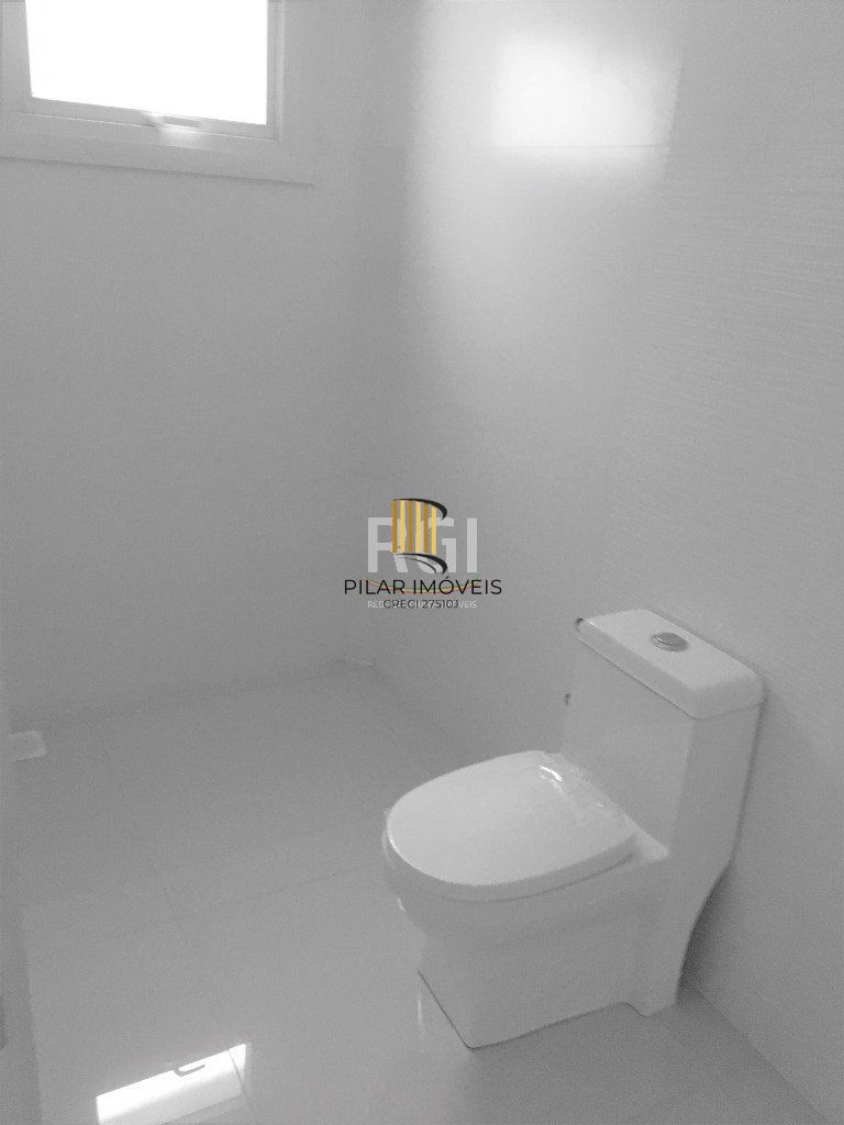Apartamento para Venda - 161.39m², 4 dormitórios, sendo 2 suites, 2 vagas - Centro