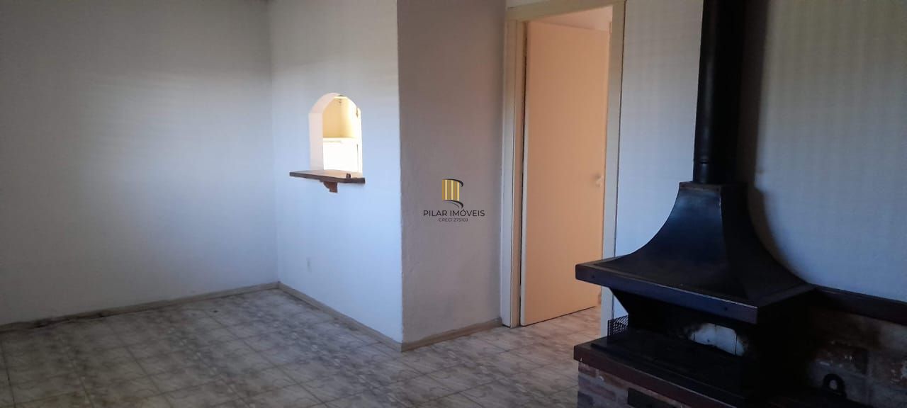 Casa 4 dormitórios no bairro Rubem Berta