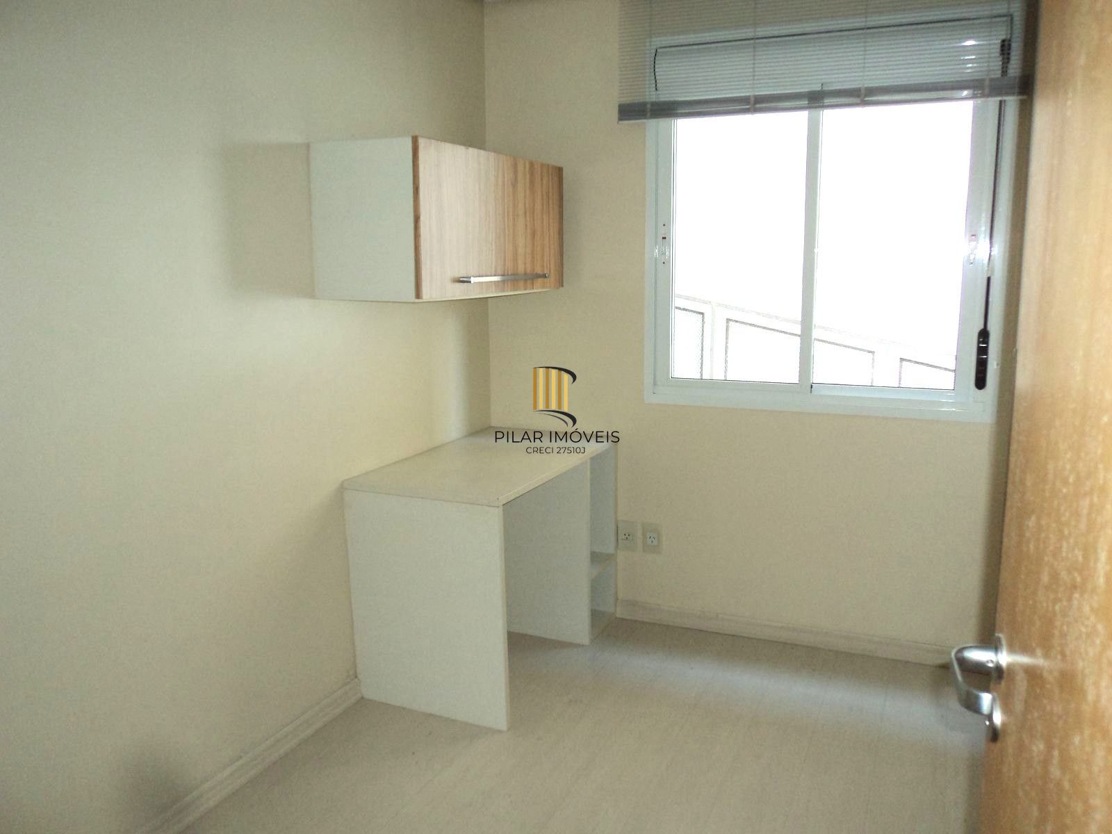 Apartamento no Bom Fim de 2 dormitórios e vaga