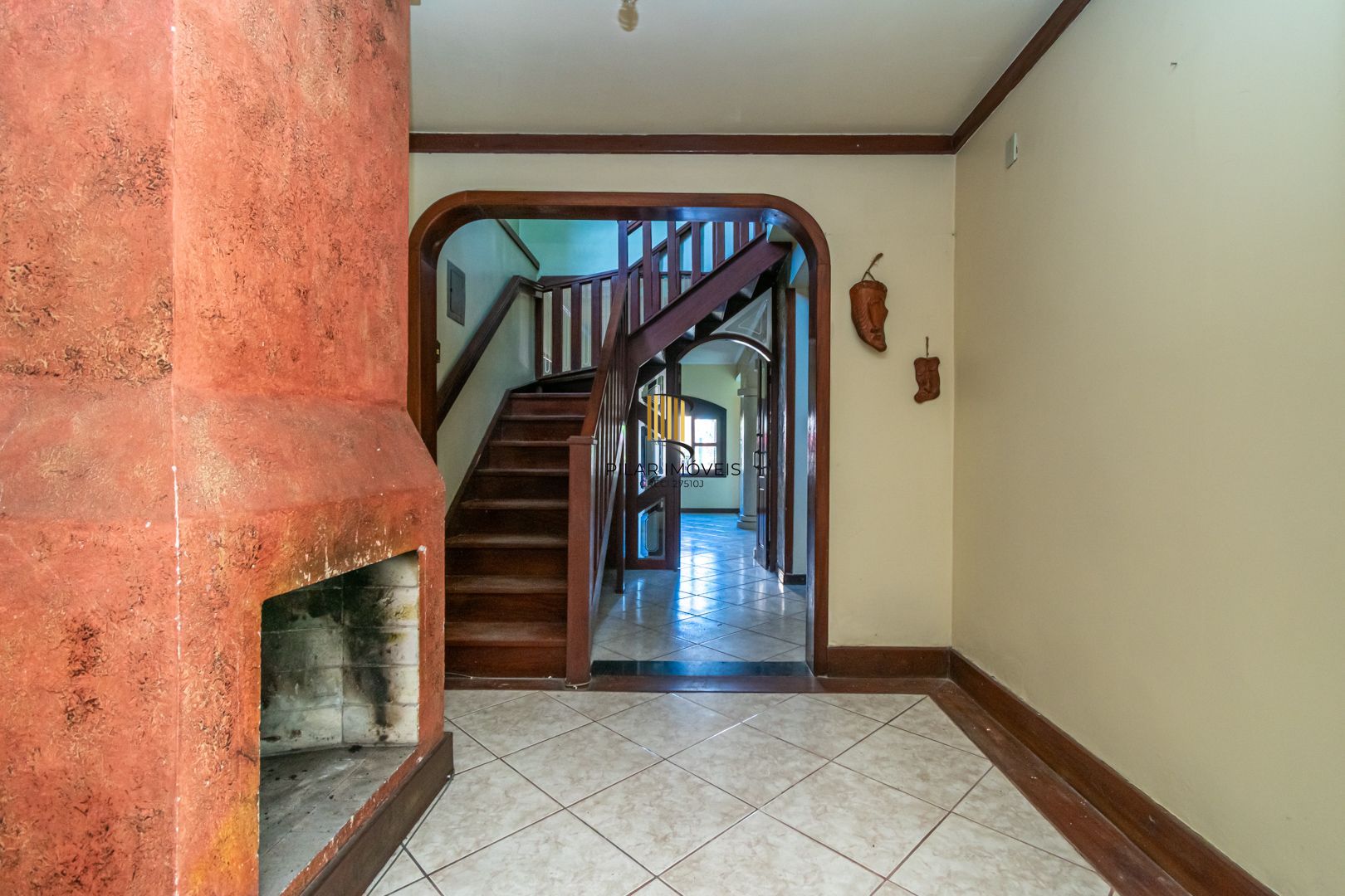 Casa 5 dormitórios no bairro Jardim Sabará