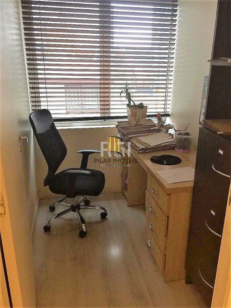 Conjunto / Sala com 43m² e vaga no Centro Histórico