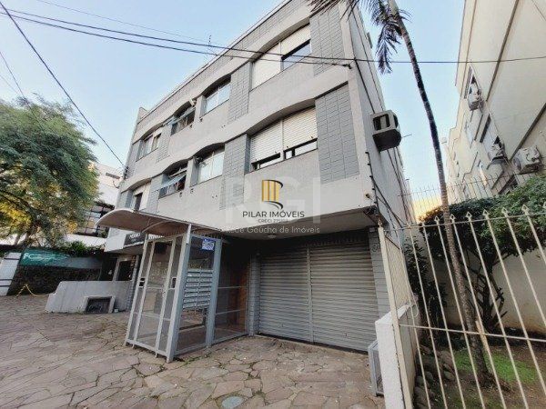 Apartamento no Petrópolis de 1 dormitório