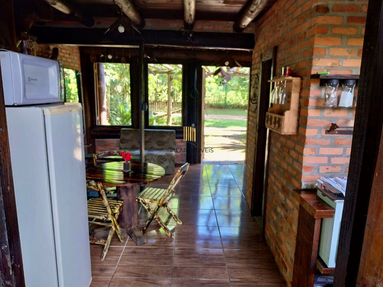 Sobrado 1 dormitório no bairro Alto Arroio