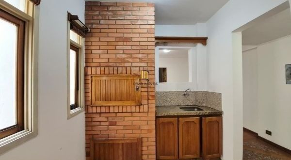 Apartamento na Cidade Baixa de 3 dormitórios e 1 vaga DESOCUPADO