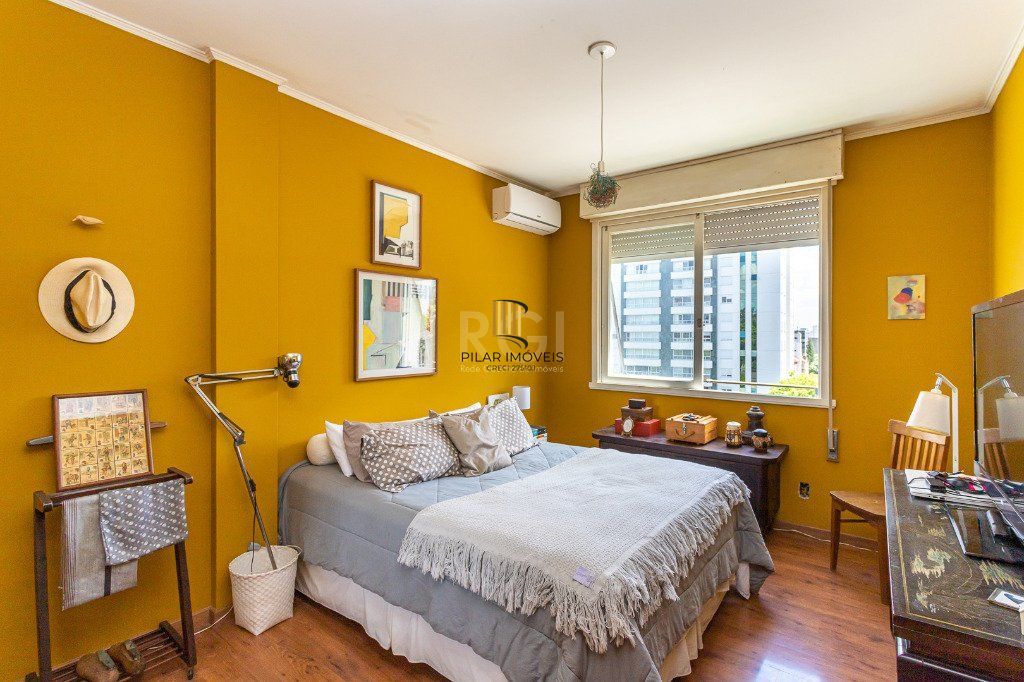 Apartamento no Rio Branco de 4 dormitórios e vaga