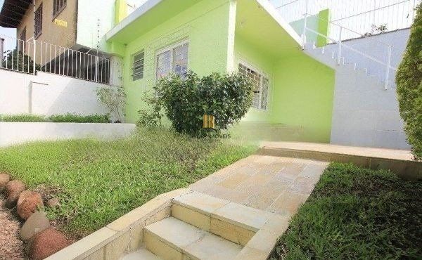casa sobrado no Jardim Sabará de 3 dormitórios e 4 vagas