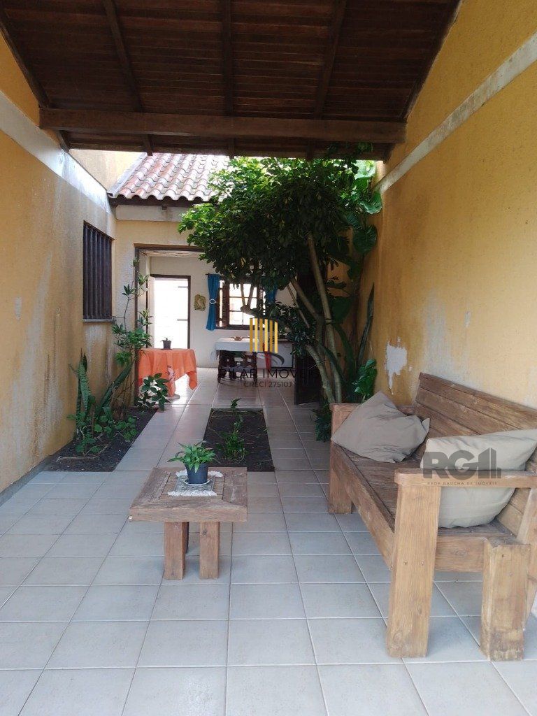 Casa 3 Dormitório(s) Bairro Centro