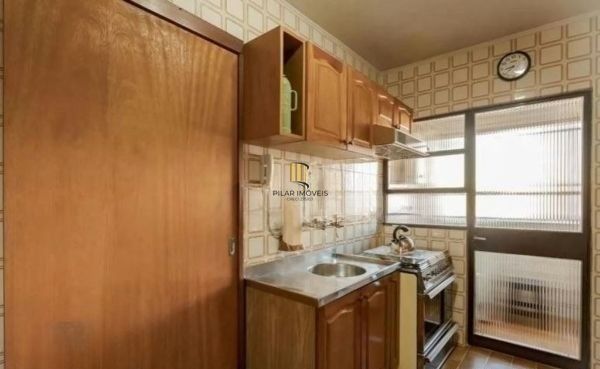 Apartamento no bairro Floresta de 3 dormitórios e vaga