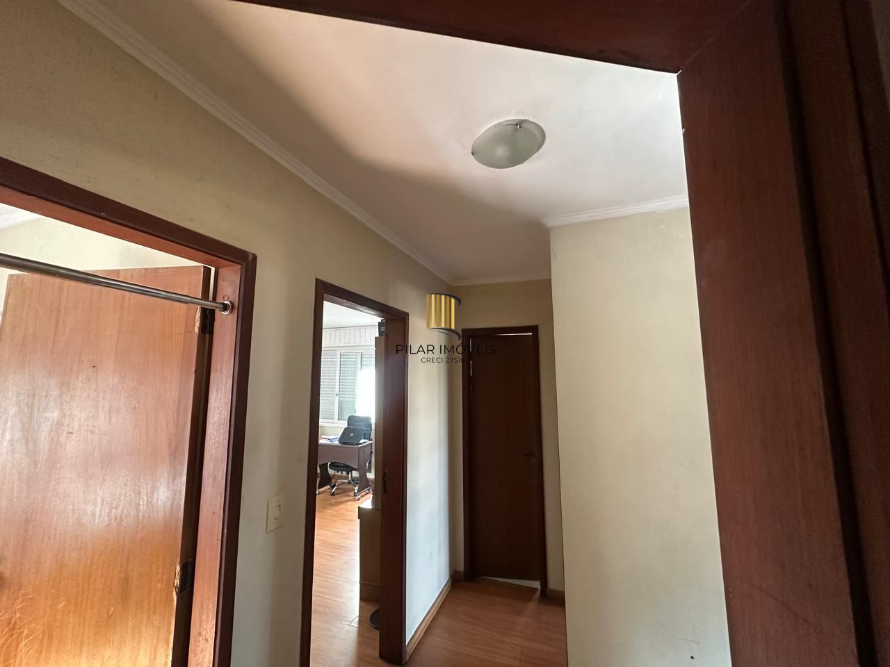 Ótima cobertura de 3 dormitórios com 232m² no bairro Passo da Areia.