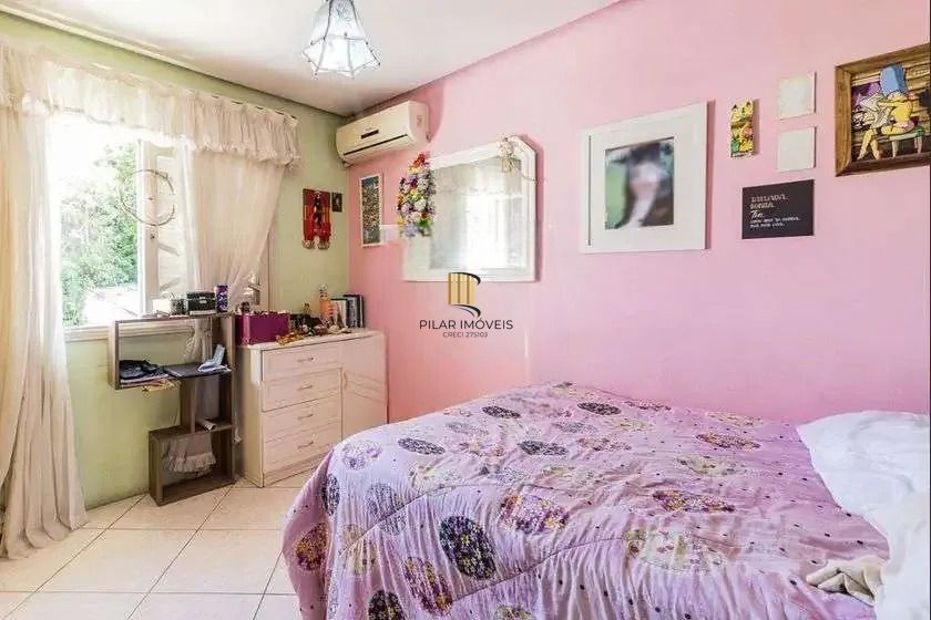 Casa 4 dormitórios no bairro Jardim Leopoldina