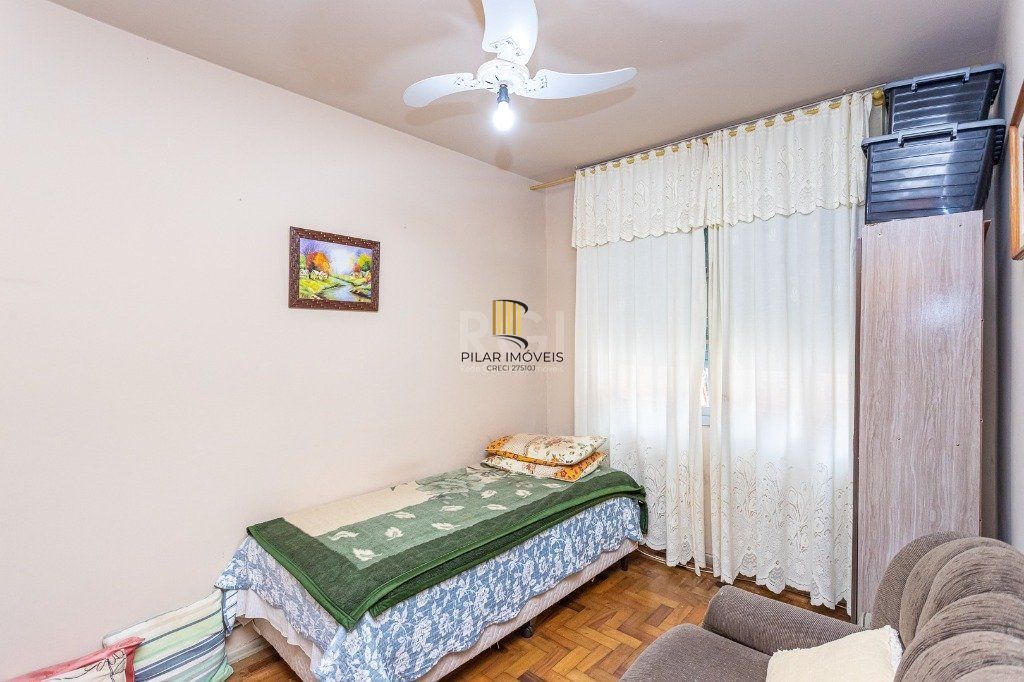 Casa Condominio para Venda - 325m², 3 dormitórios, 3 vagas - Teresópolis