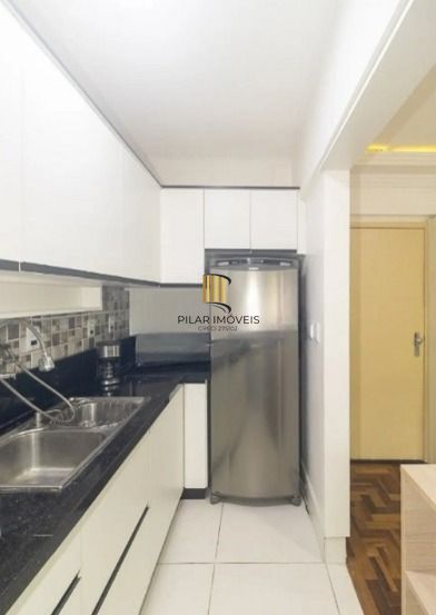Apartamento na Azenha de 3 dormitórios térreo