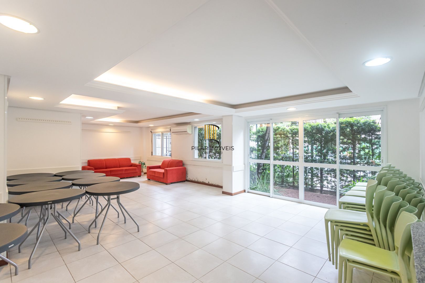 Apartamento 2 dormitórios no bairro Moinhos de Vento