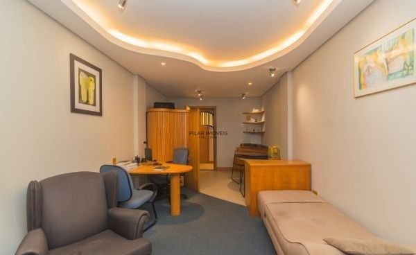 Sala comercial no bairro Petrópolis mobiliada