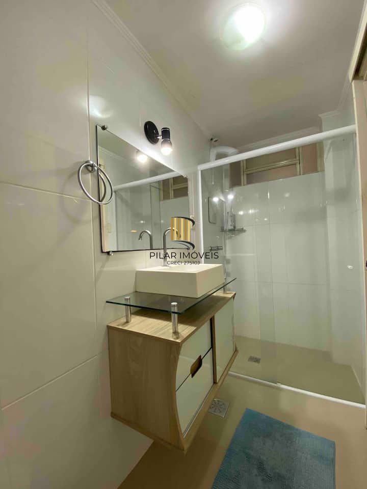 Apartamento no bairro Cristal de 1 dormitório REFORMADO E MOBILIADO